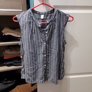 Old navy button up shirt